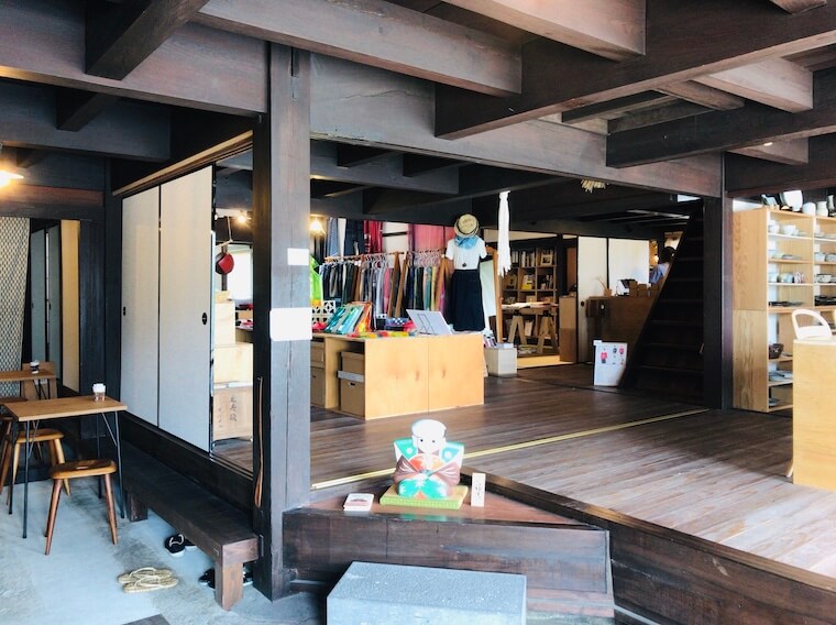 あだち珈琲 八女店